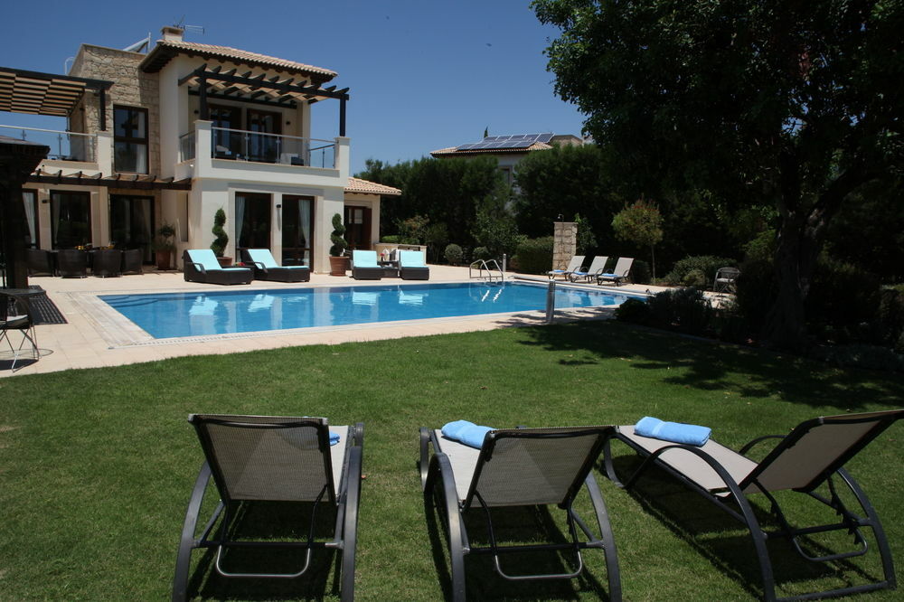 Aphrodite Hills - Premium Serviced Hotel 4*