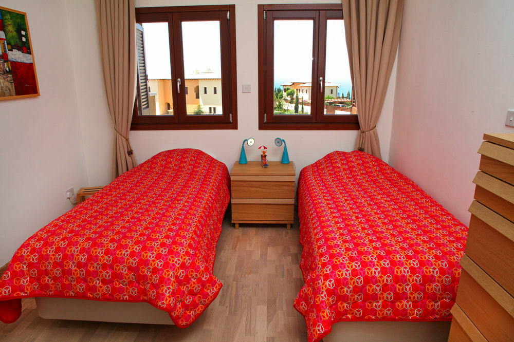 Hotel Aphrodite Hills - Premium Serviced 4*