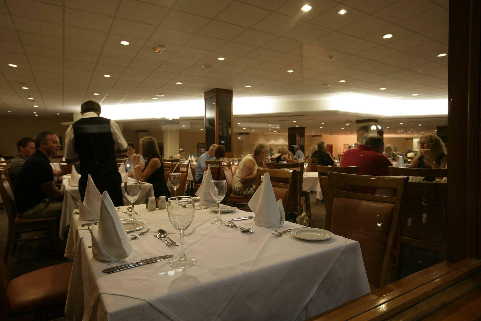 Aparthotel Avanti Village