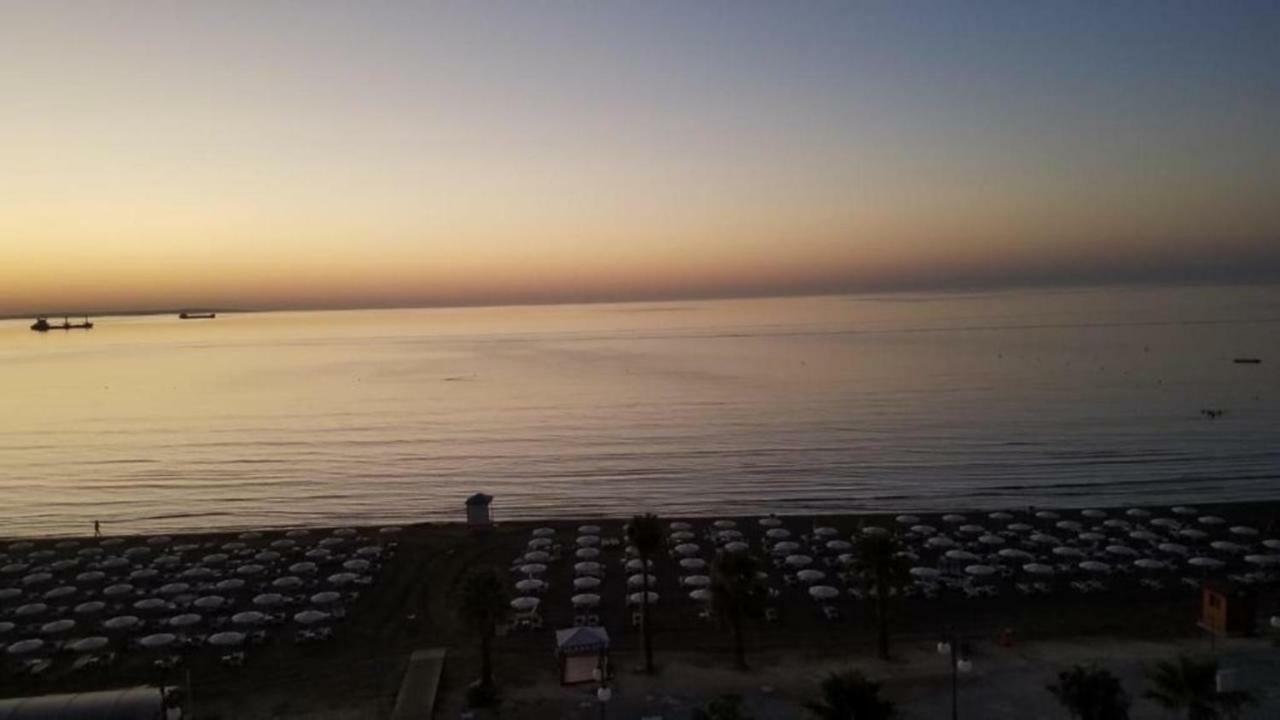 Alex 51 Apartment Larnaca