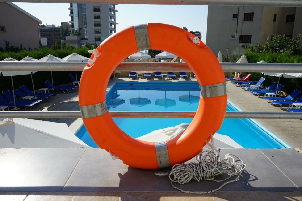 Polyxeni Aparthotel