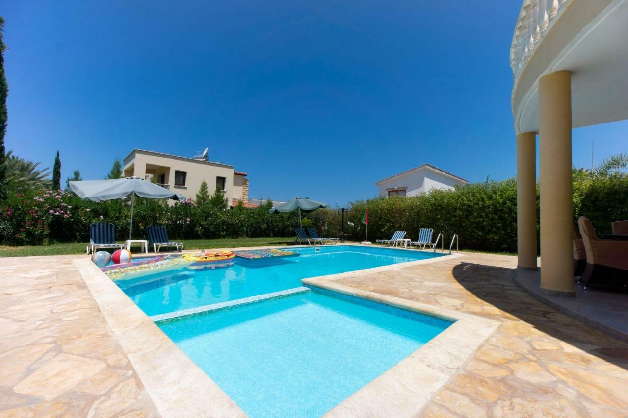 Villa Tsikkos Tria Polis