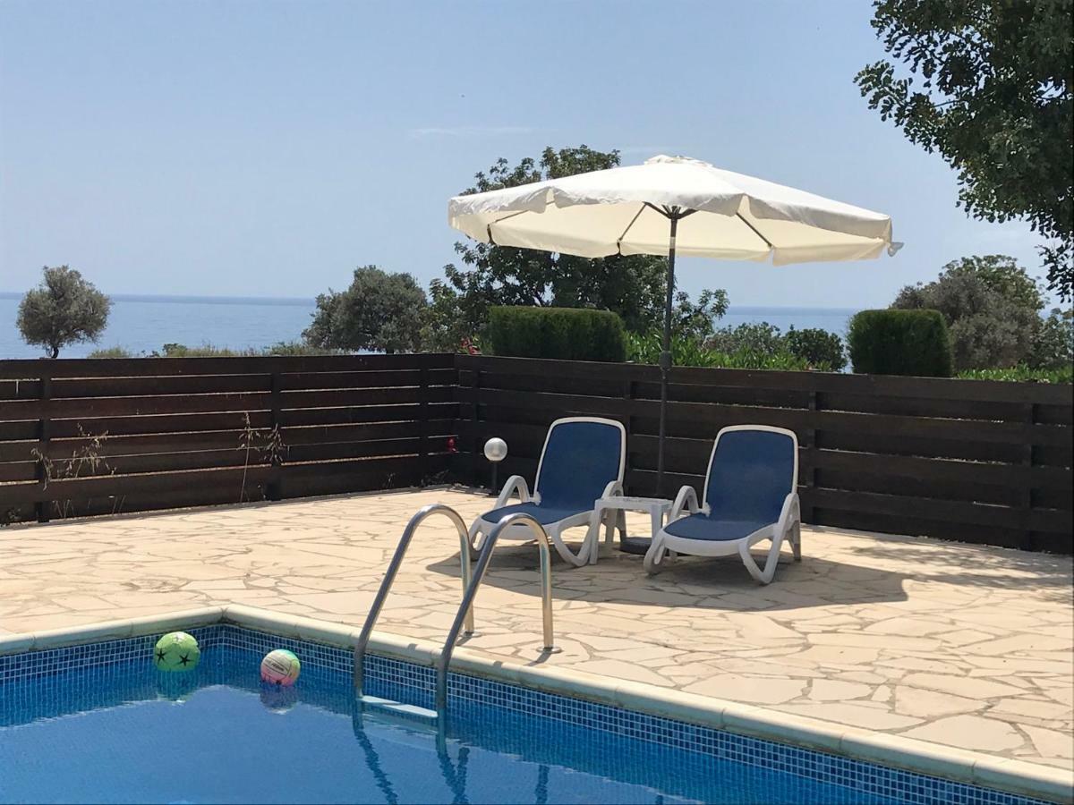 Villa Lilly Peyia