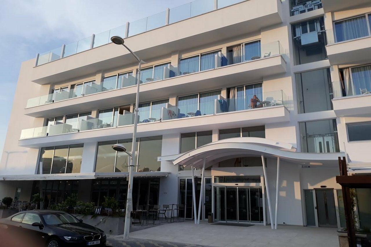 Hotel Plaza 3*