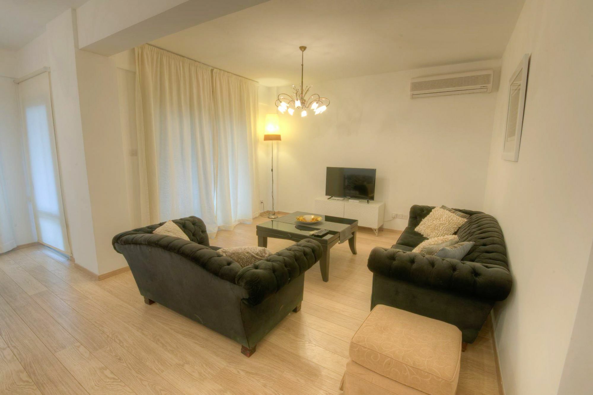 Dasoudi Beachfront Apartment * Limassol
