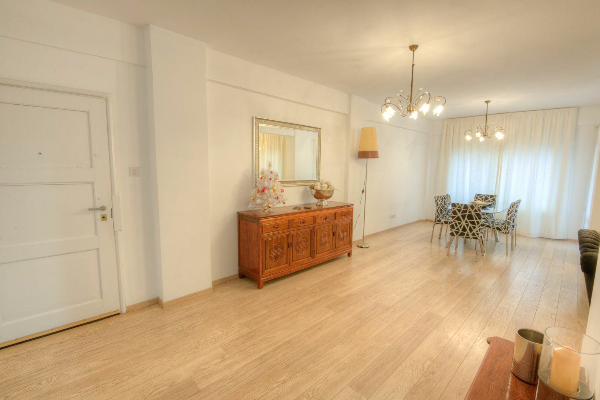 Apartment Dasoudi Beachfront Apartment