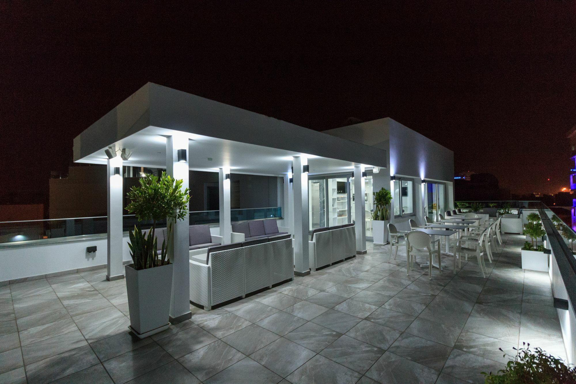 Aparthotel Art & Wine Boutique Larnaca
