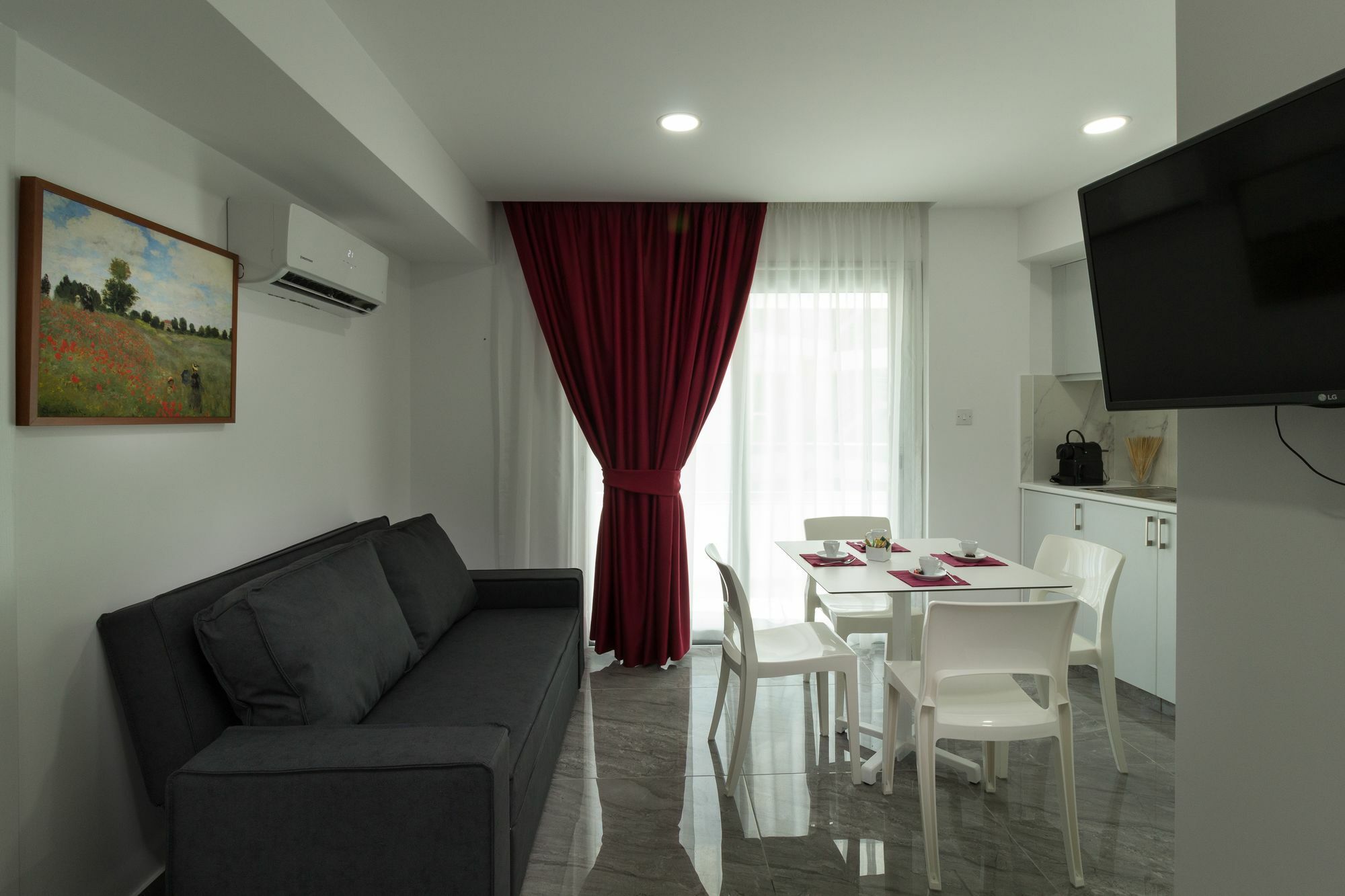 Art & Wine Boutique Larnaca