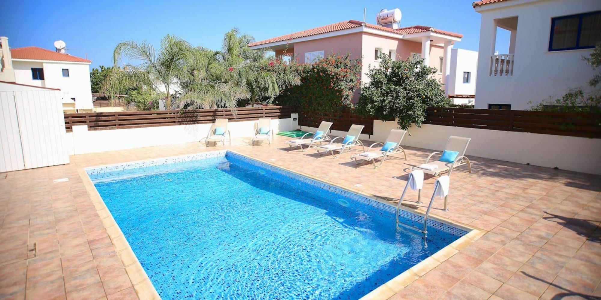 Oceanview Luxury 114 Paralimni