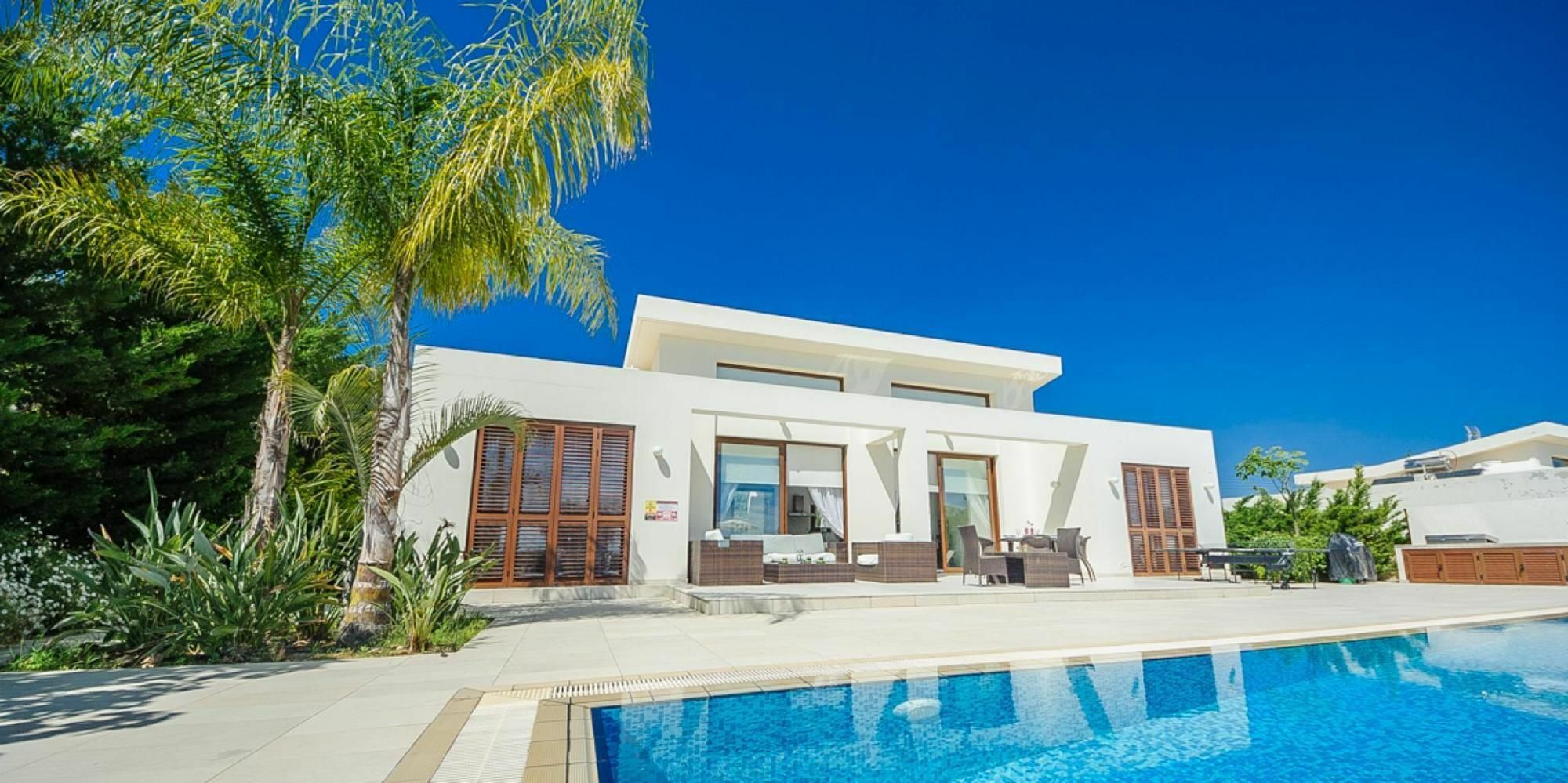 Rent Private 069 Villa Protaras
