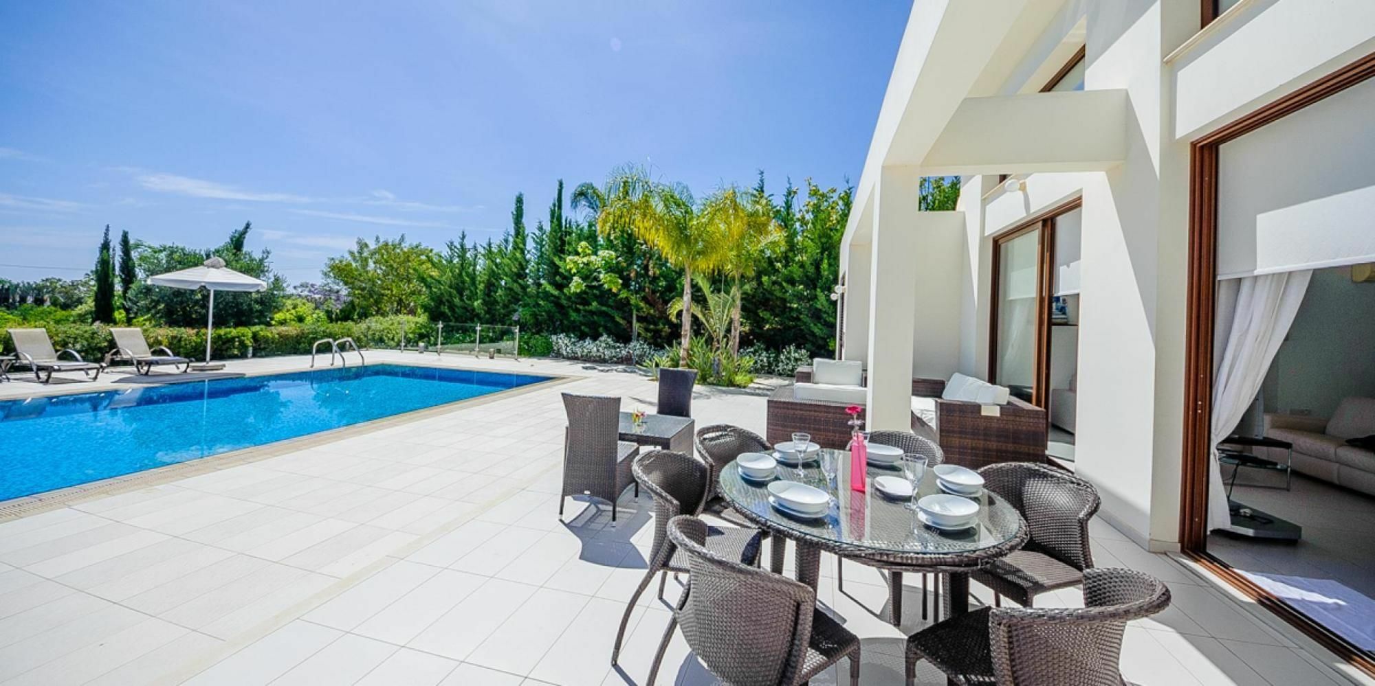 Rent Private 069 Villa Protaras