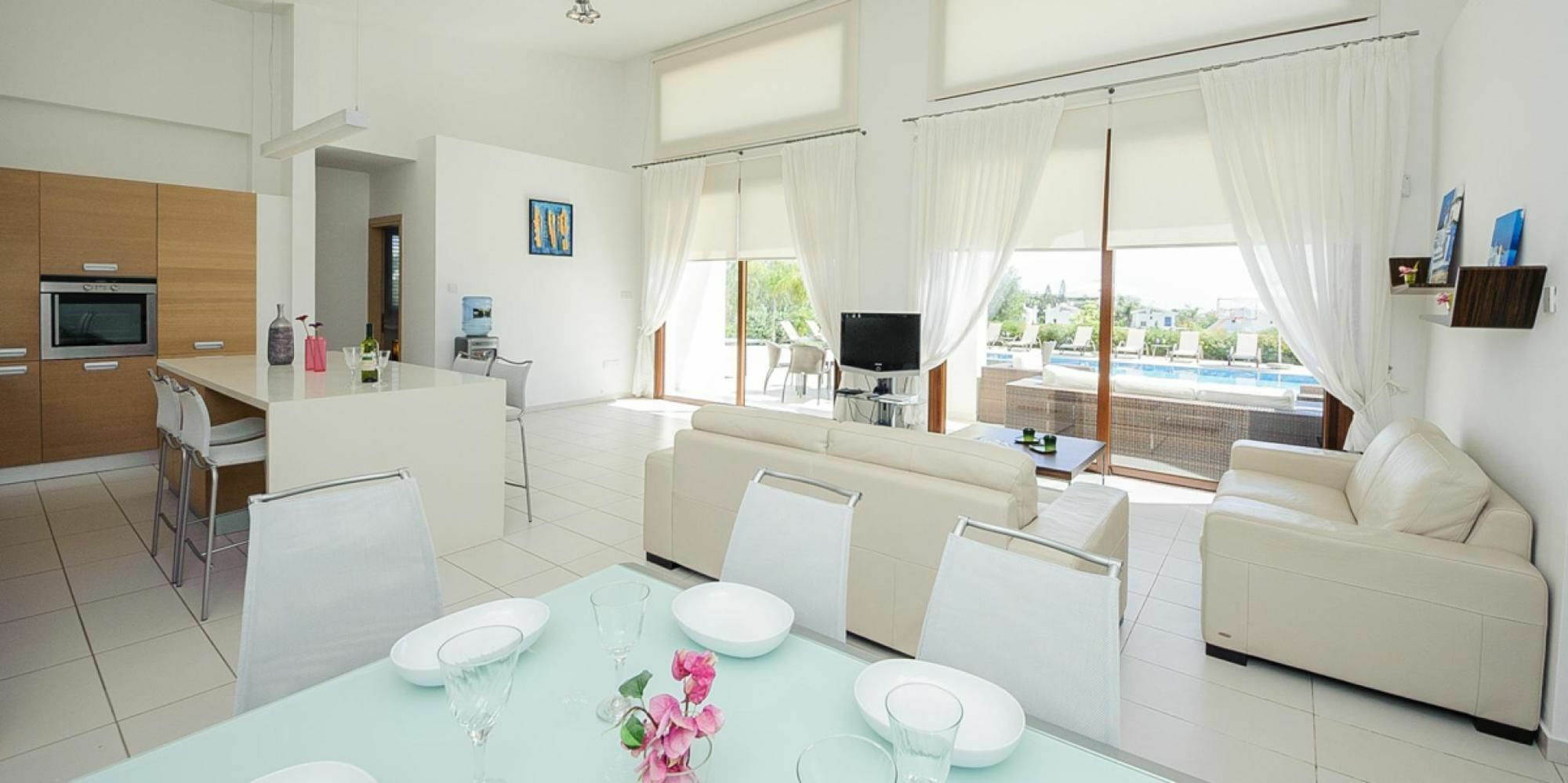 Rent Private 069 Protaras
