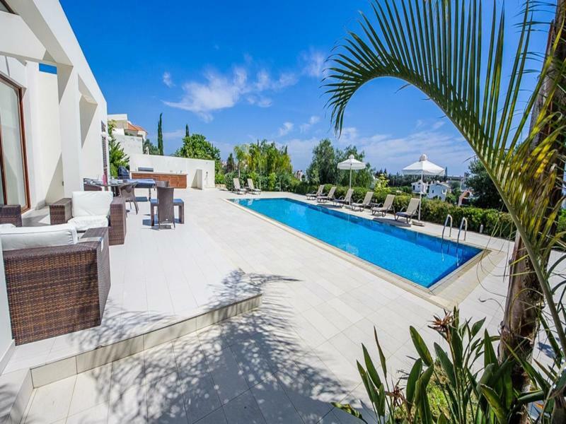 Villa Rent Private 069 *