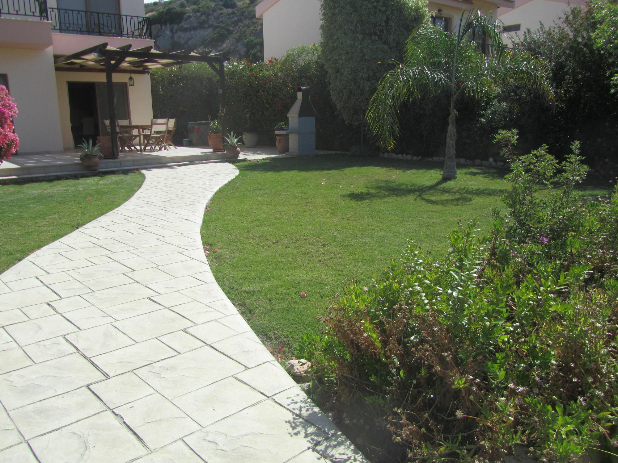 Vineland Pissouri