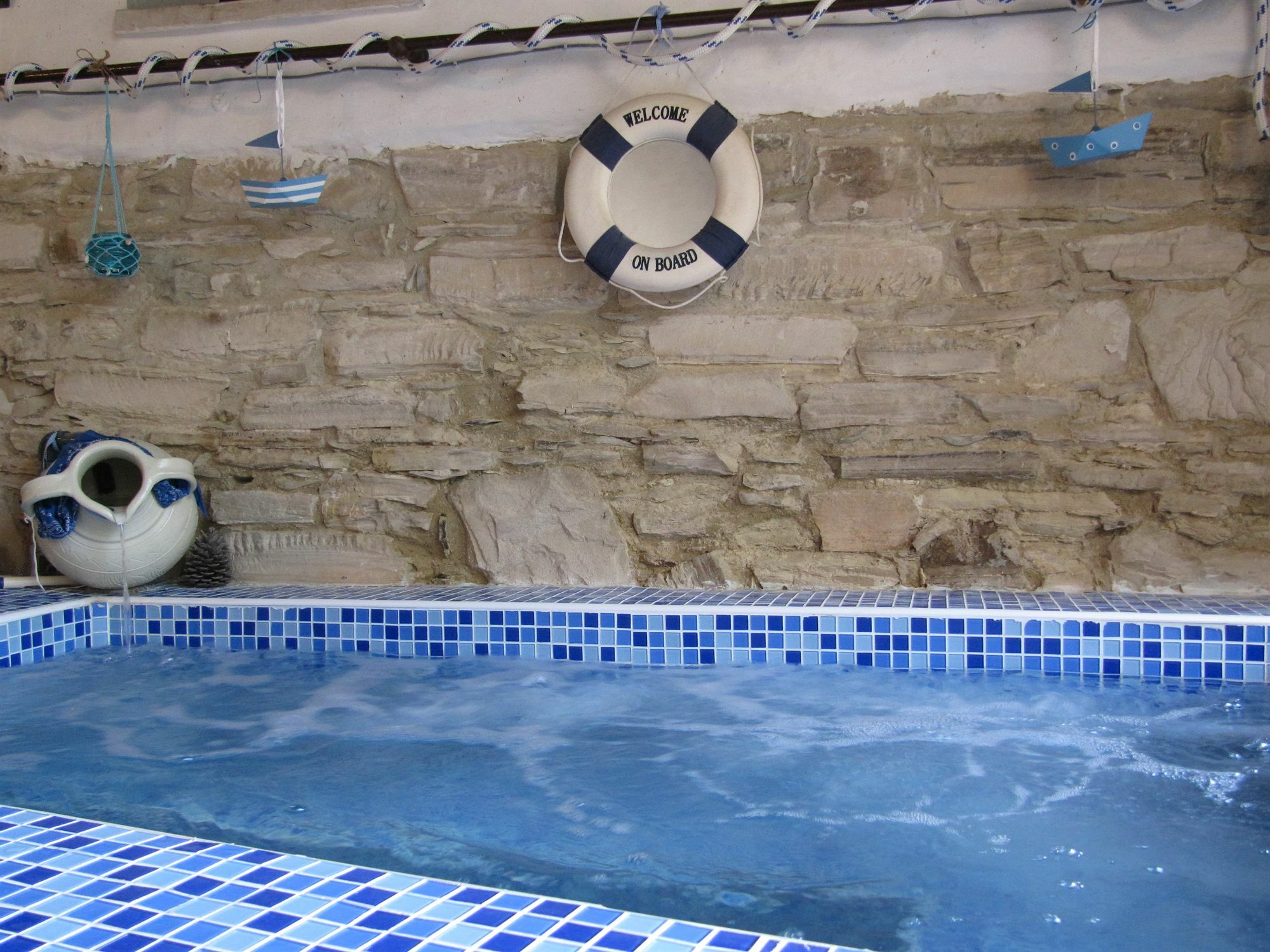 Stratos Artdeco House 4*
