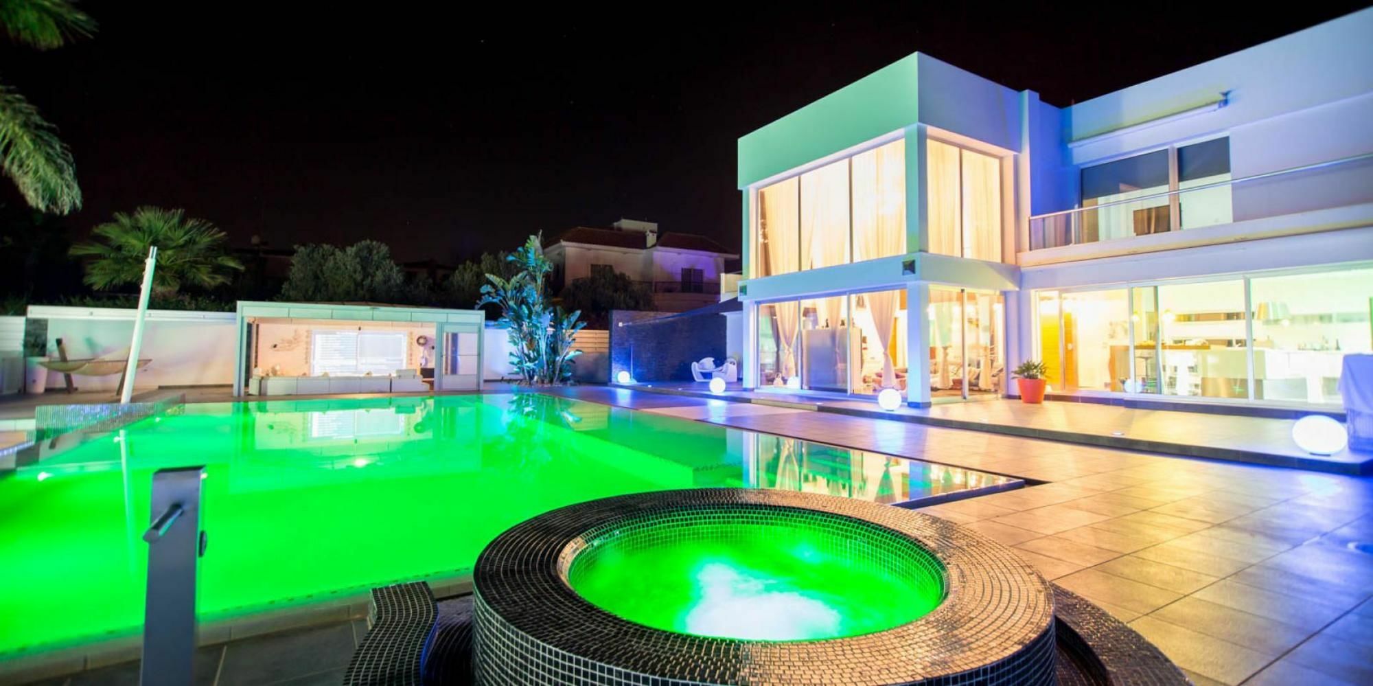 Rent Private 061 Villa Agia Napa