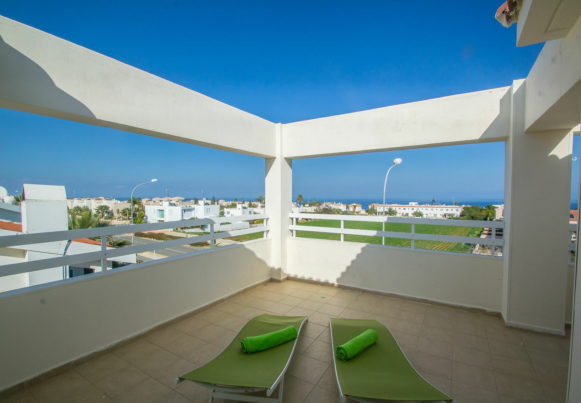 Apartment Konnos Views 2