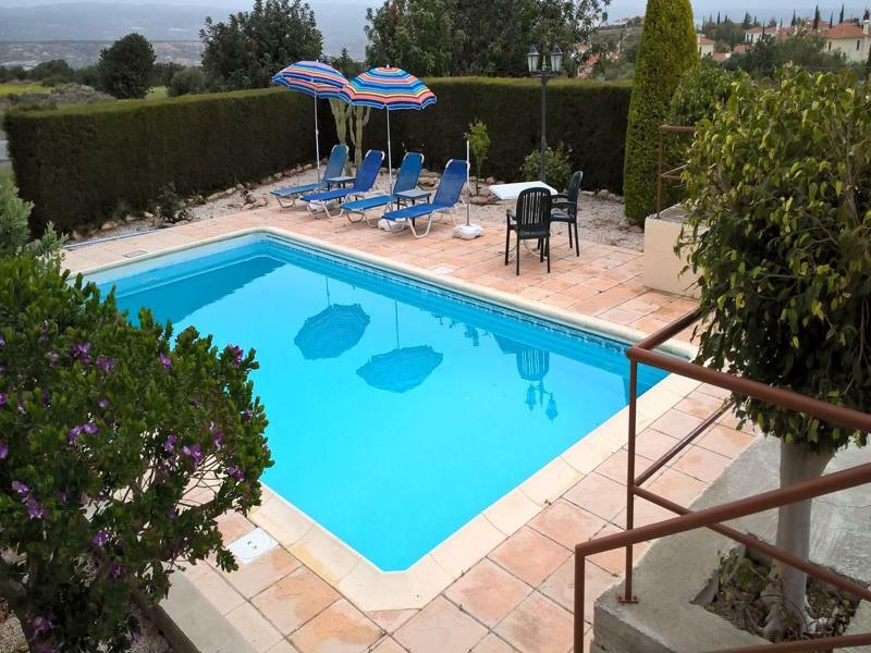 Kapsalia Villa