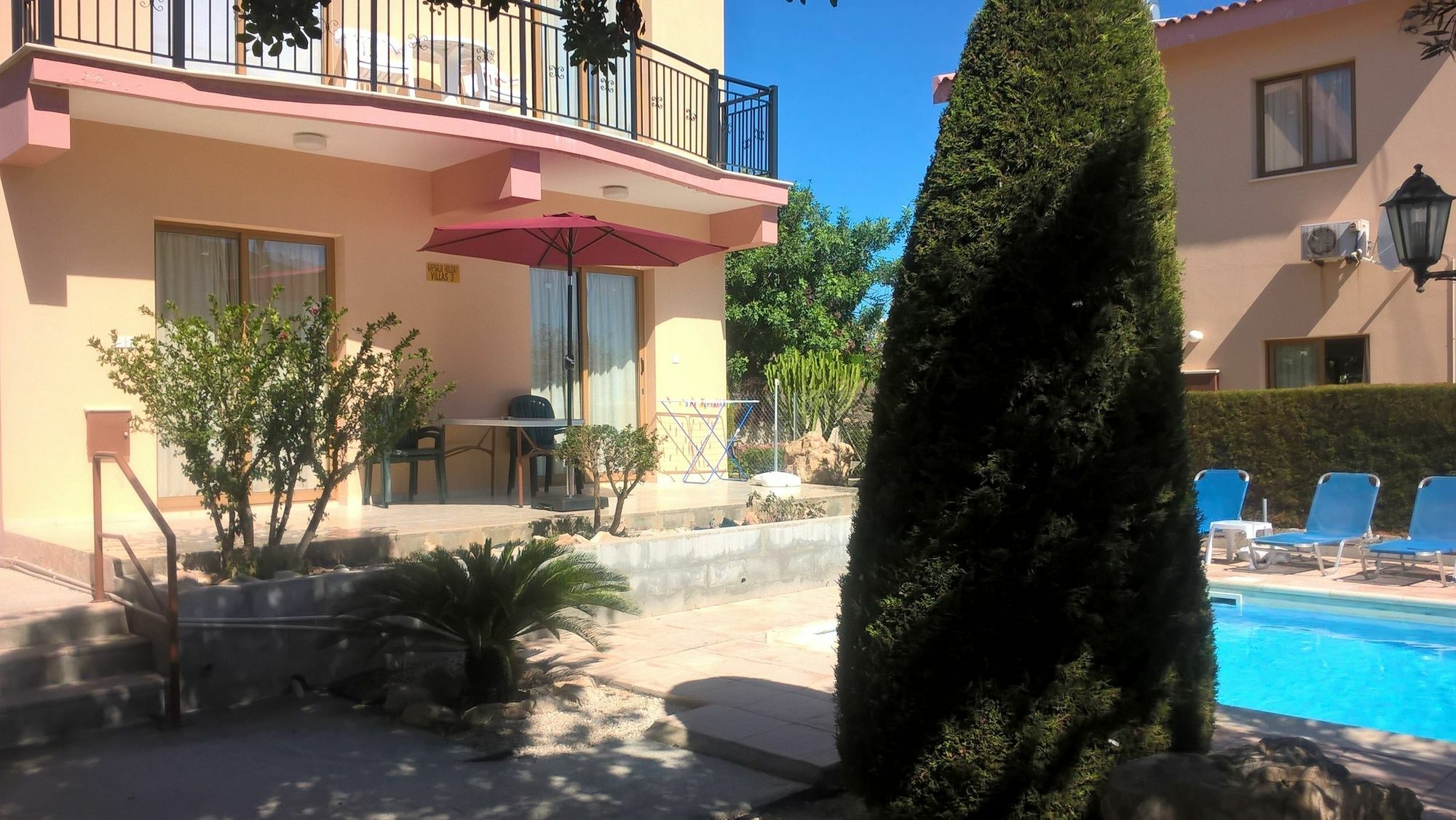 Kapsalia * Pissouri