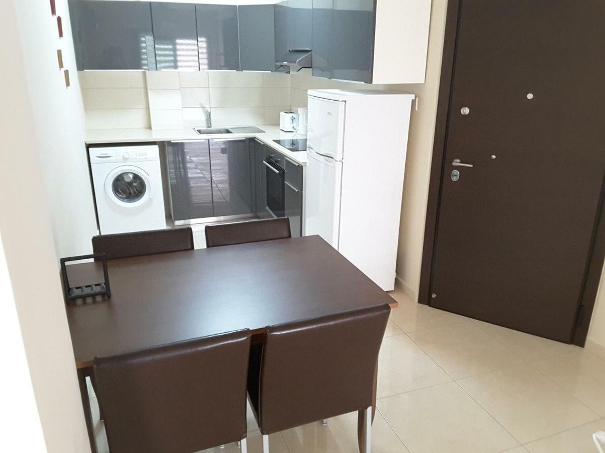 Lighthouse By The Sea Lovely 2bdr Apartment *