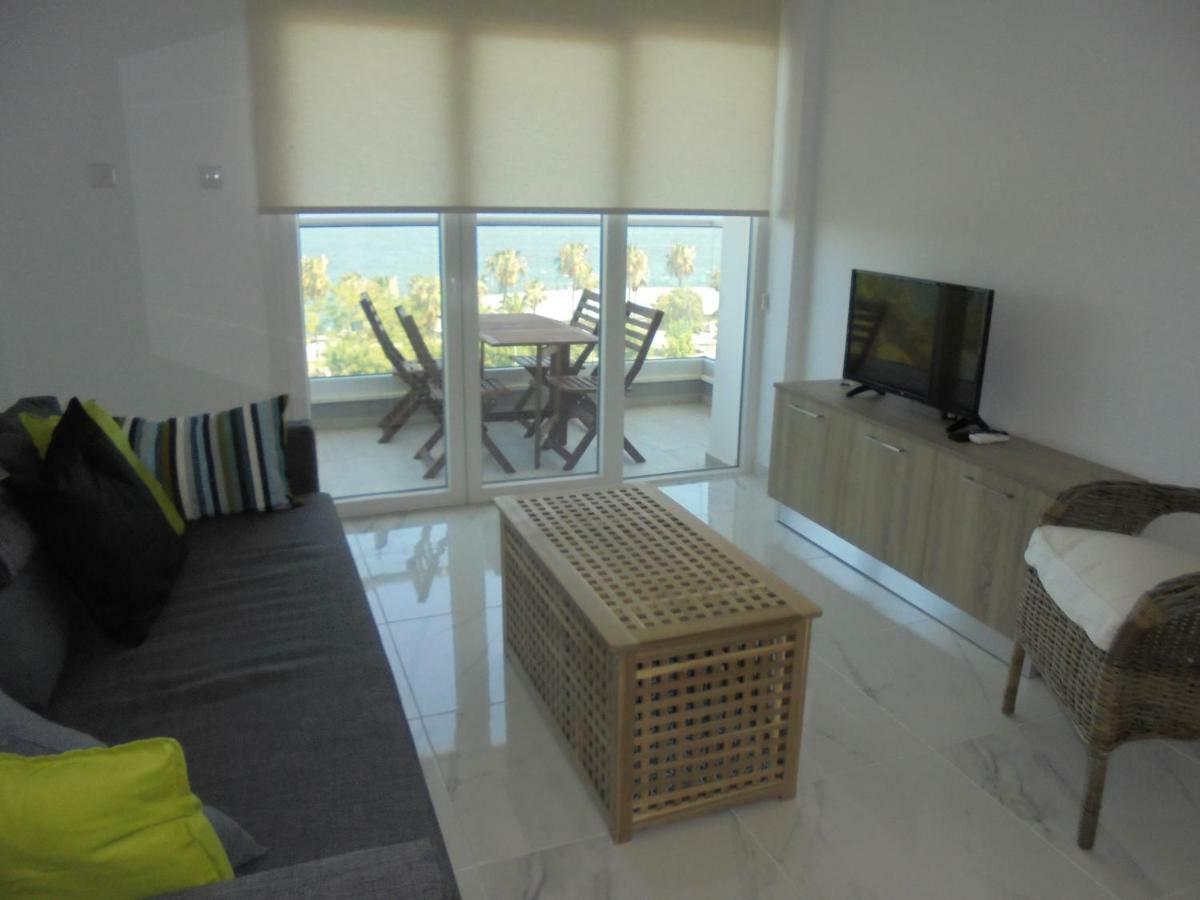 Kermia Court - Beach-front, Modern 2 Bedroom -sleeps 6 * Limassol
