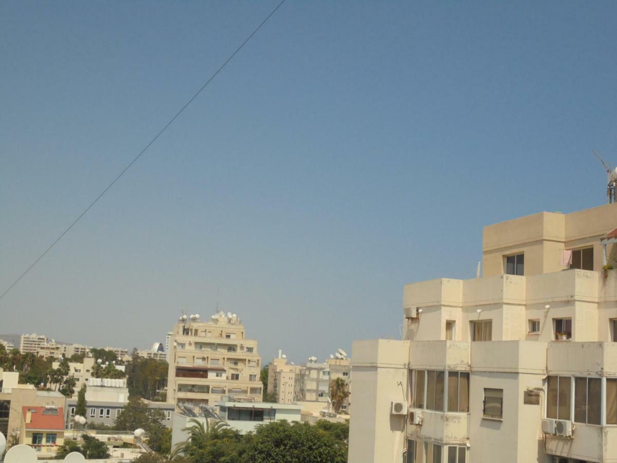 Delphi Court - Large 1 Bed -sleeps 4, Near Sea/beach - Free Wifi Apartment *