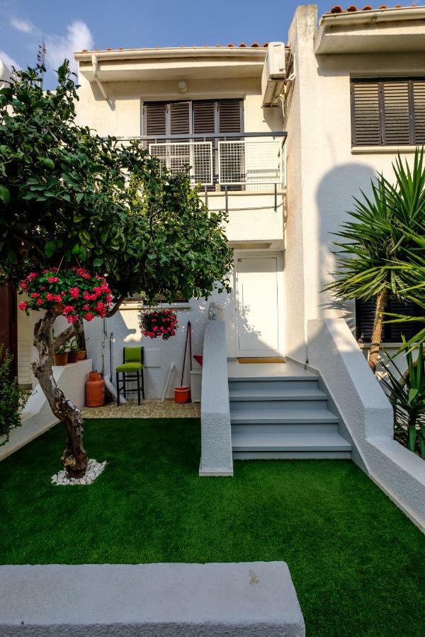Fatcow House 43 * Larnaca