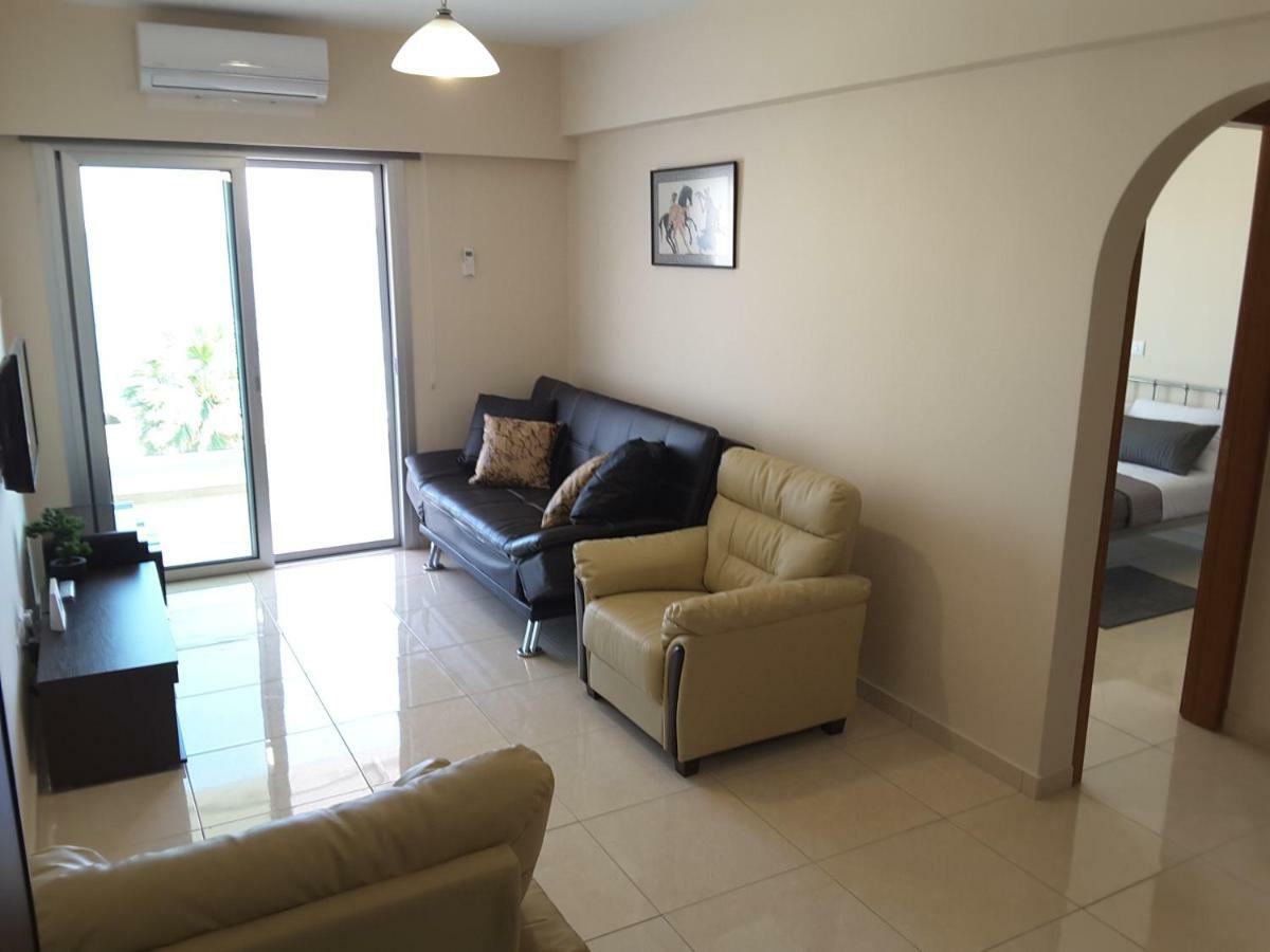 Apartment Lighthouse By The Sea Lovely 2bdr Paphos