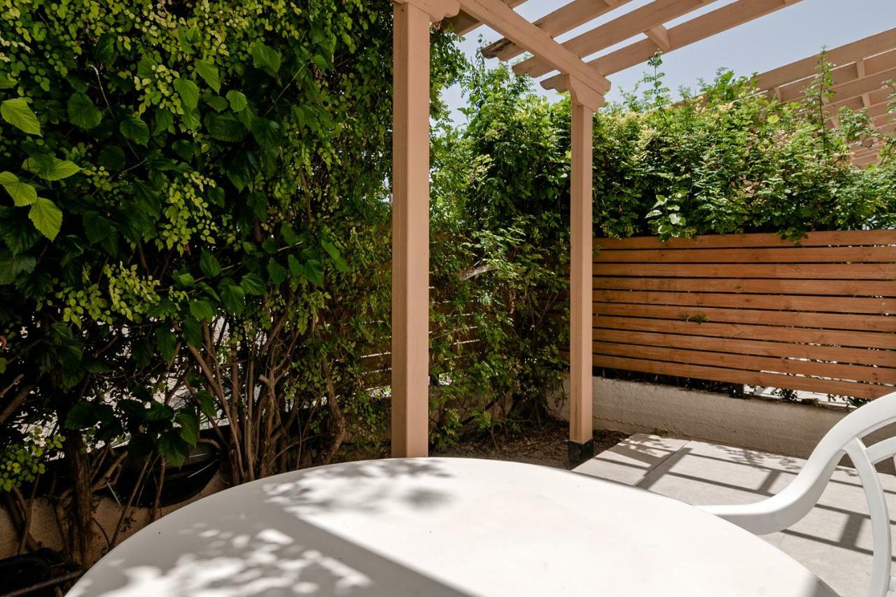 Constantia Gardens Apartamento *