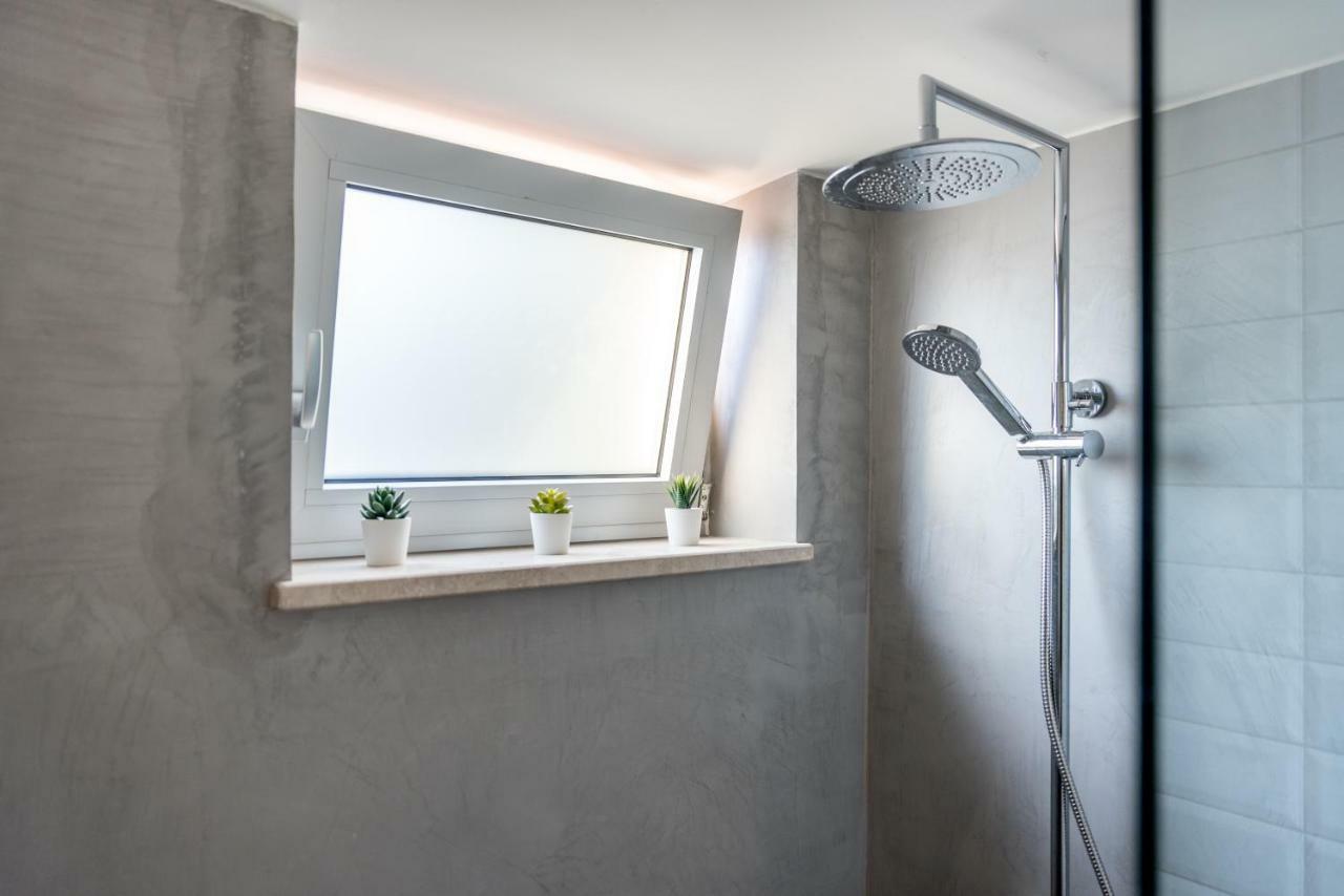 Poseidon's Luxury Apartamento Paphos
