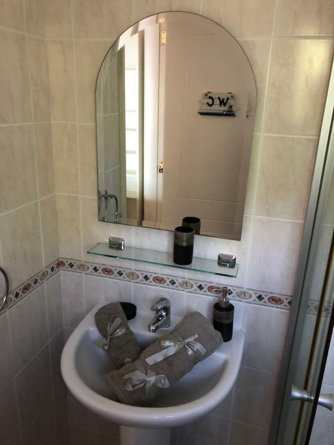 Schoenes 3 Apartment, Meerblick, Pool, Freies Wlan Apartment