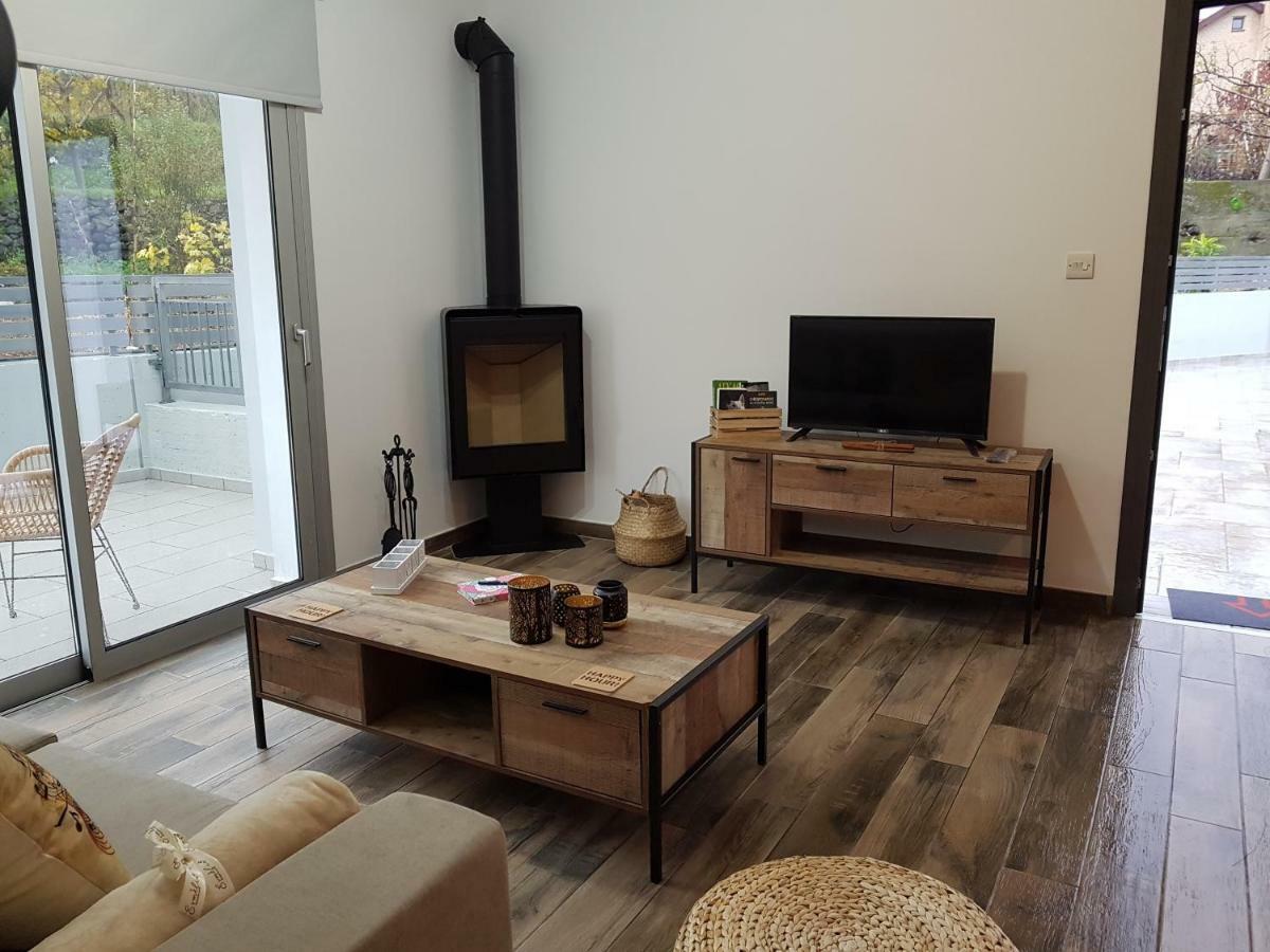 Evmelia Apartment *