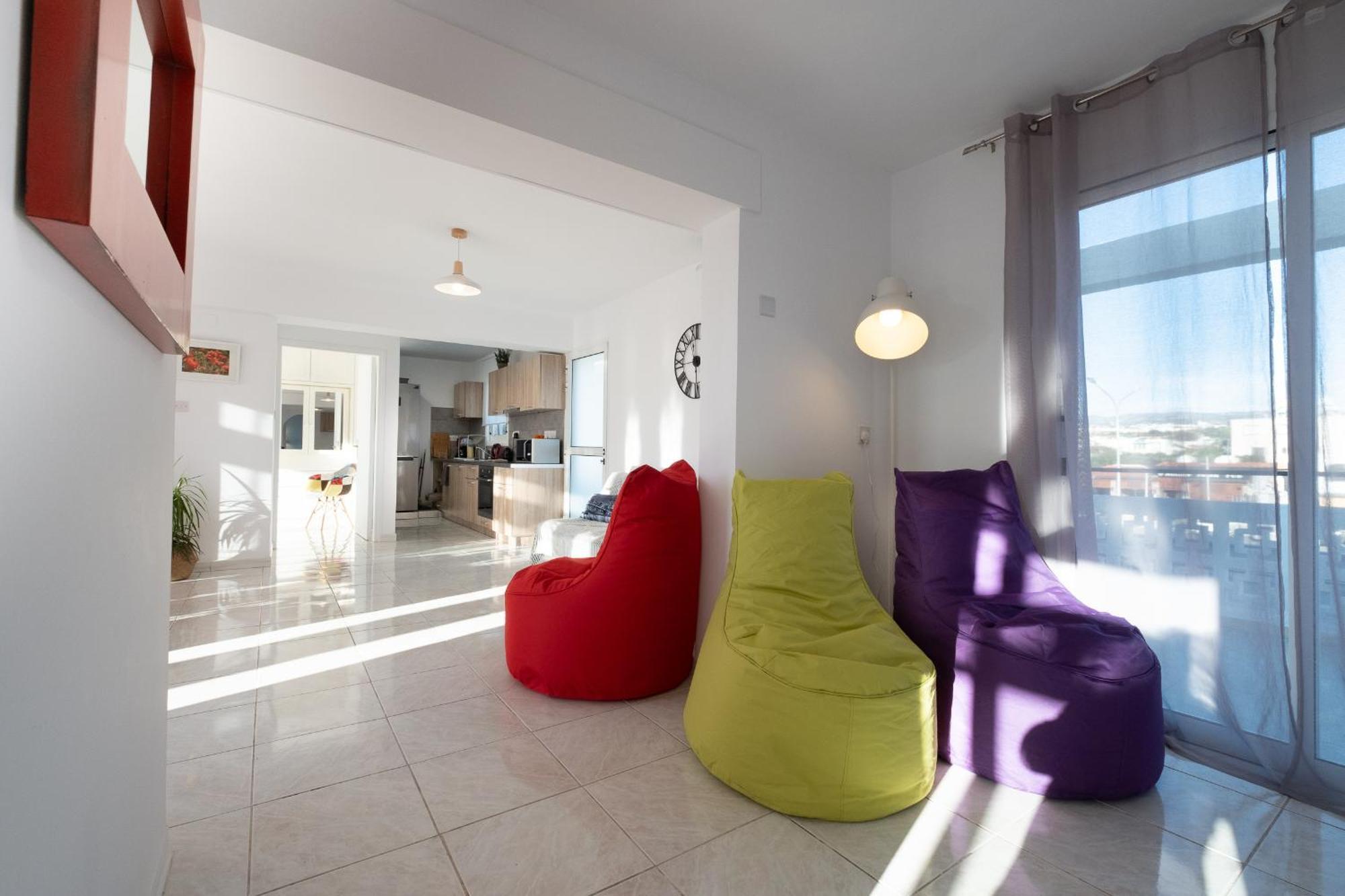 Seaview 3 Bedroom Kings Road Penthouse Apartamento *