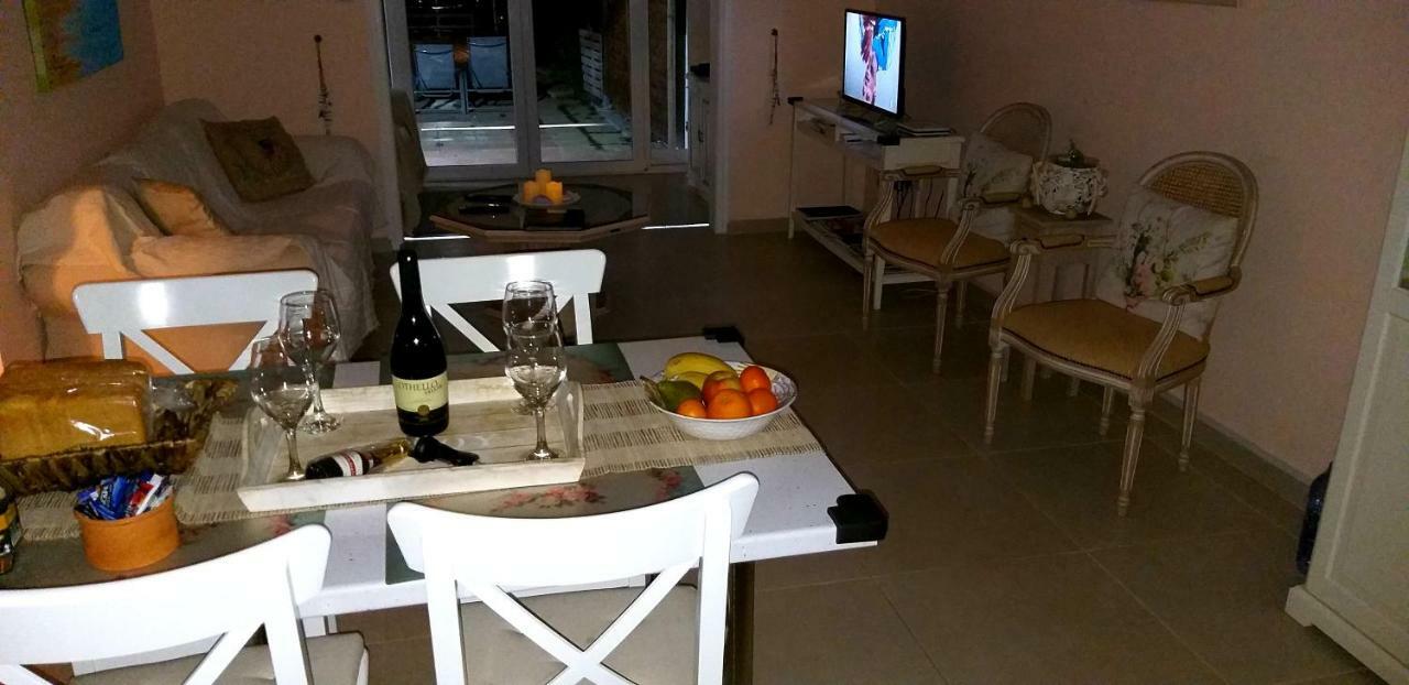 Mariliz * Larnaca