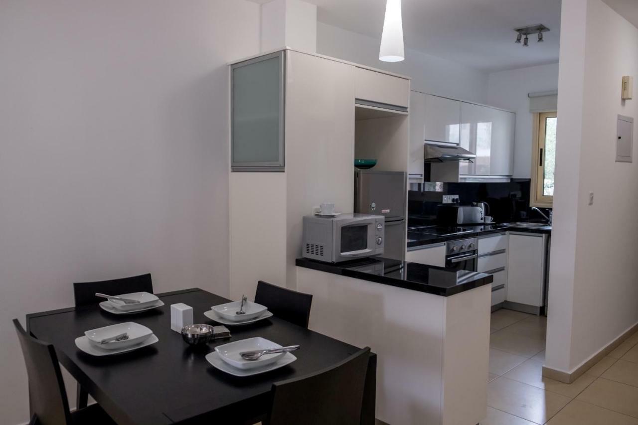 Elysia Park Modern Townhouse Paphos