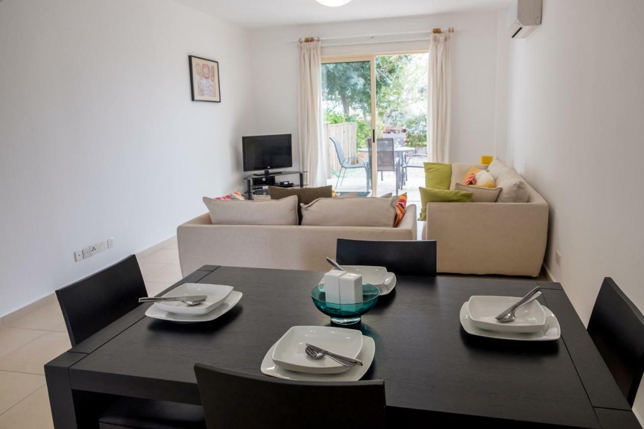 Elysia Park Modern Townhouse *