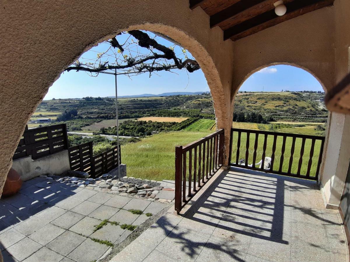 Arodafni House. Unique Views And Amazing Sunsets. * Kouklia