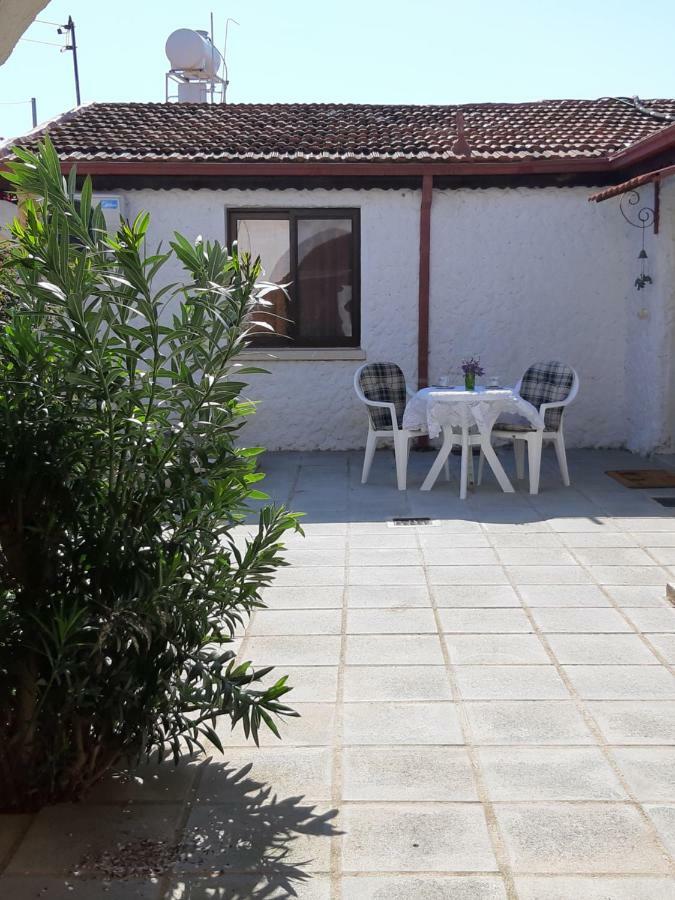 Arodafni House. Unique Views And Amazing Sunsets. Holiday home *