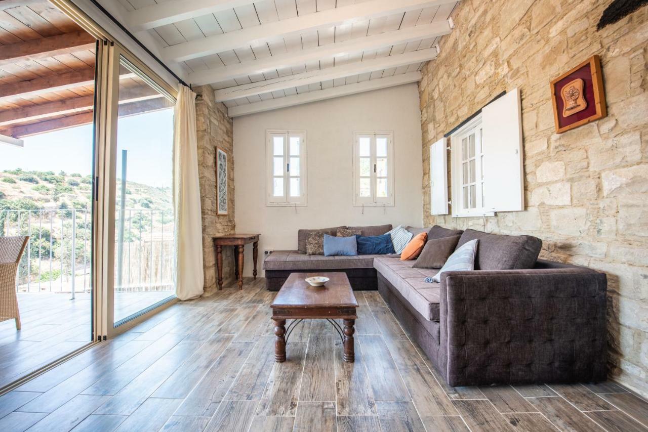 Mespilo House, Panoramic With Breakfast * Tochni