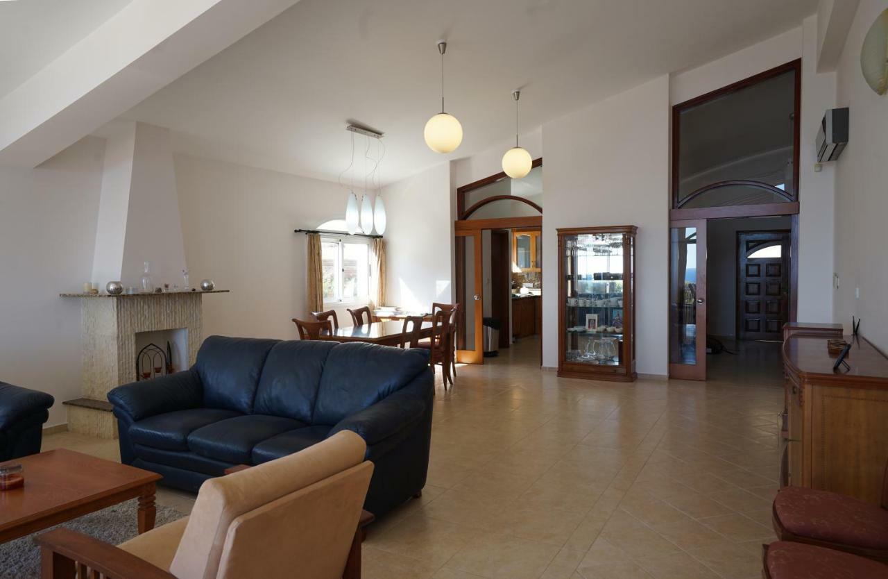 Unforgettable Family Escape - Cliffside With Panoramic Sea Views And Kid-friendly Private Pool Pissouri