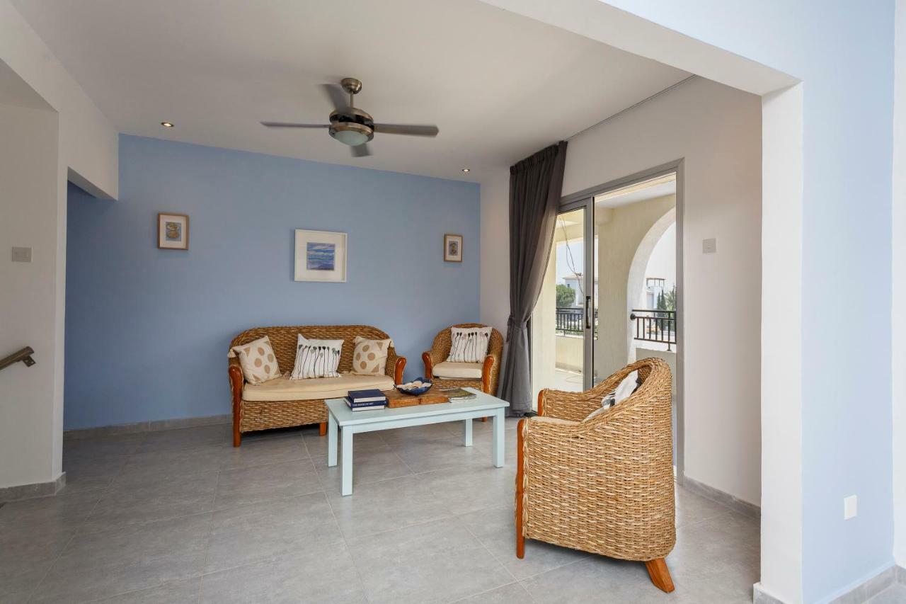 Apartamento Coral Bay Sea Breeze - 3 Bedroom Pegeia