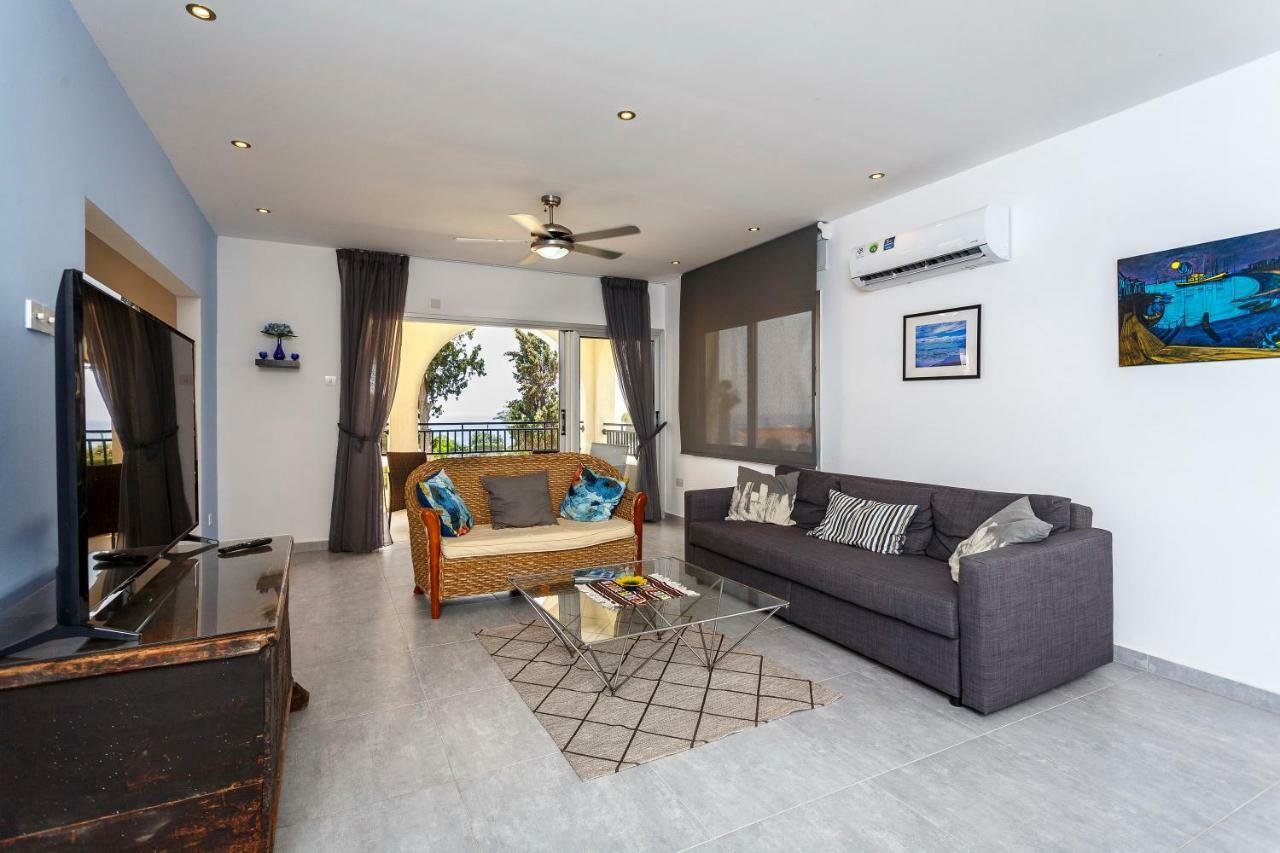Coral Bay Sea Breeze - 3 Bedroom Pegeia