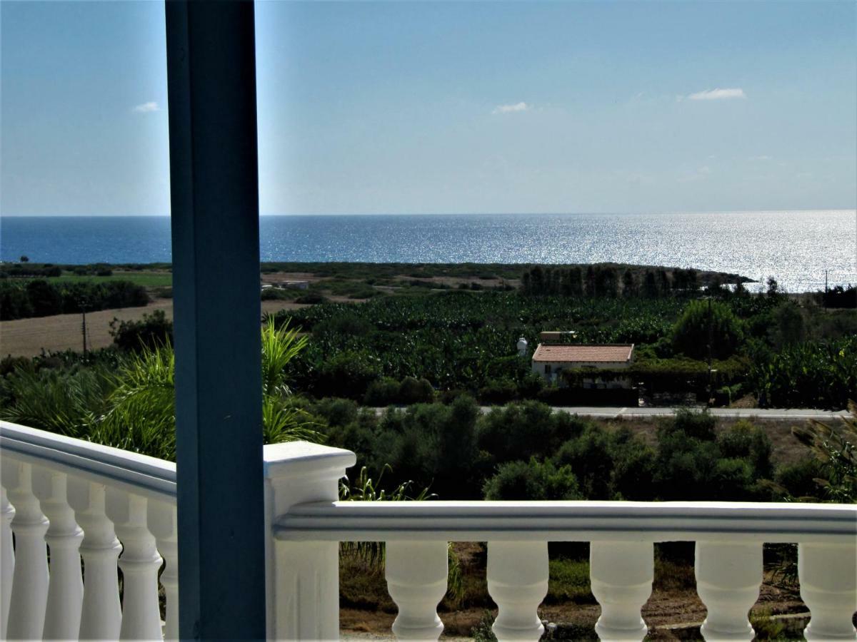 Dioni Holiday home Coral Bay