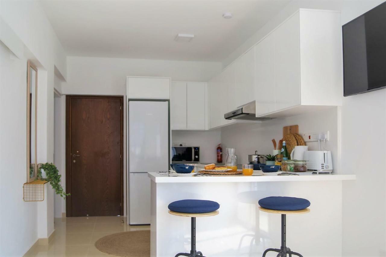 Phaedrus Living: Seaside Luxury Flat Lighthouse 68 *