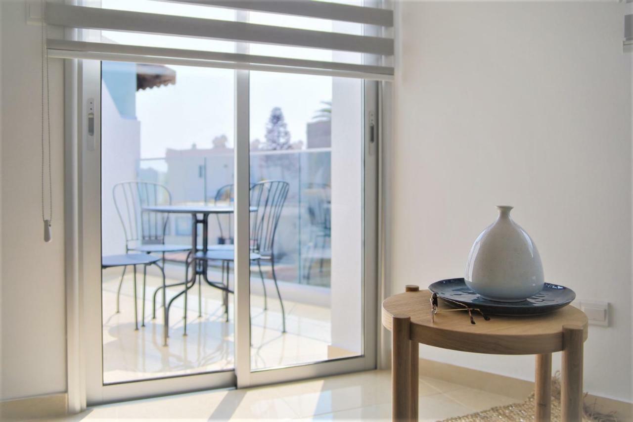 Phaedrus Living: Seaside Luxury Flat Lighthouse 68 *