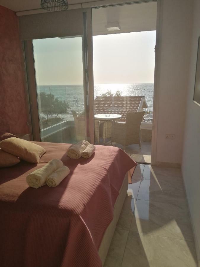 Agia Marina Chrysochous Apartamento *