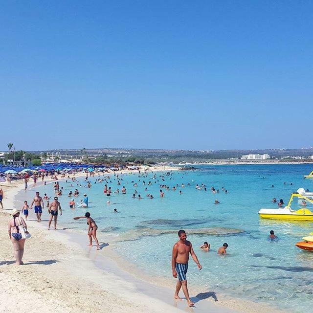 Pallinio Court 402 Fig Tree Bay- Beach, Iasonos Str 7a Apartment *