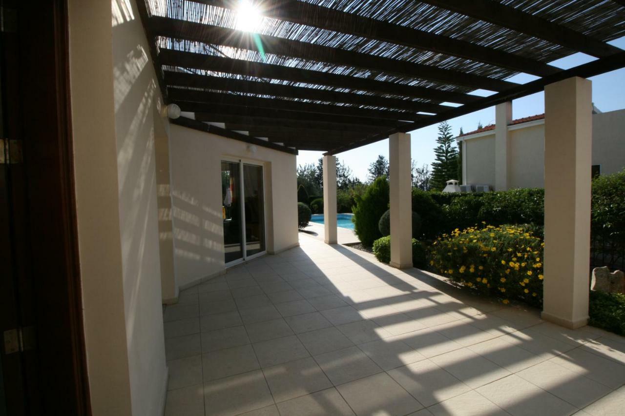 Panemorfi Thea * Agia Marina (Northern Cyprus)