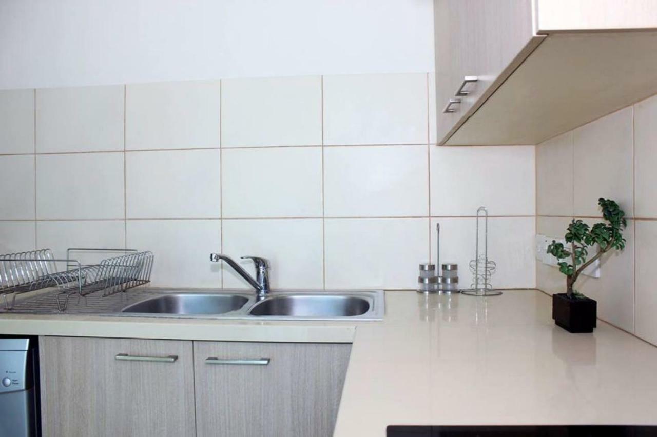 Apartment 2b Seafront Boutique Finikoudes Beach *