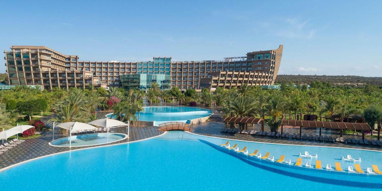 Hotel Noah's Ark Deluxe &